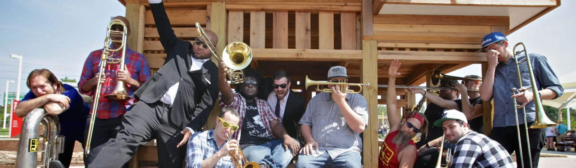15155_no_bs_brass_band_170827_01.jpg