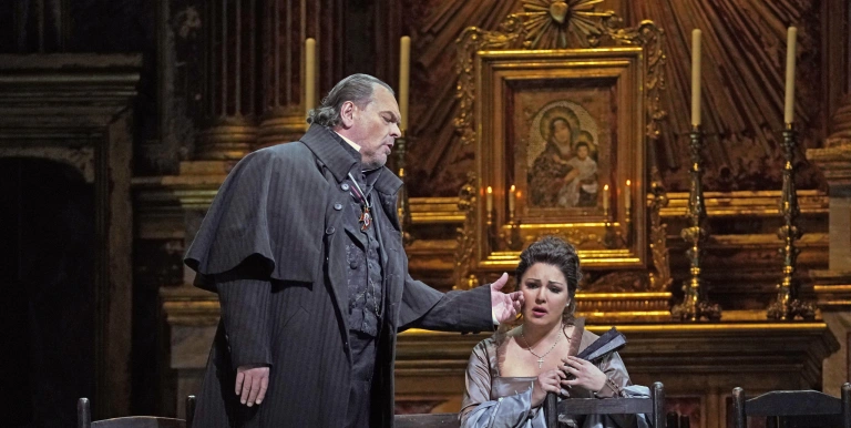 22571_puccini_tosca_met_200411_01.jpg