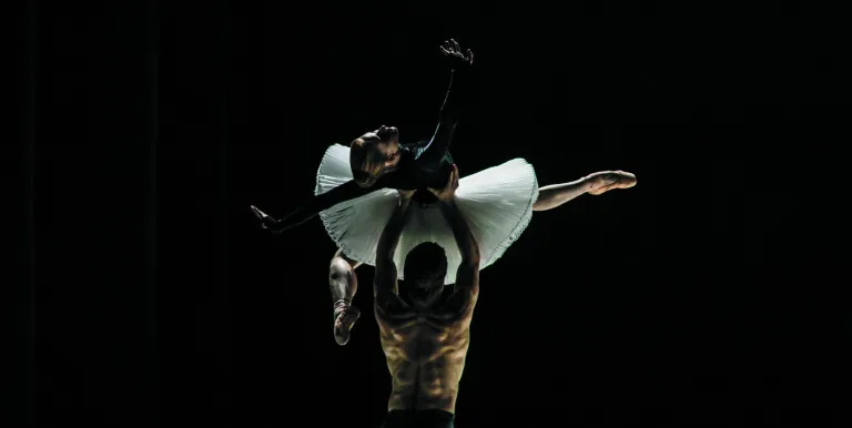 26266_Gyori_Balett_Movements_to_Stravinsky_Mimi_220125_01.jpg