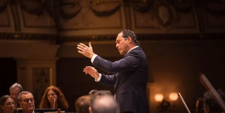 27602_daniele_gatti_es_a_drezdai_staatskapelle_241115_05.jpg
