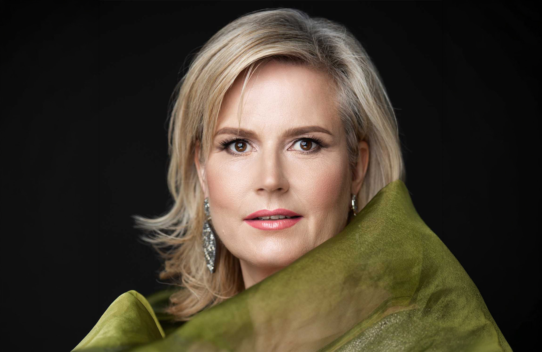 wagner_eletrajzok_Nylund.jpg