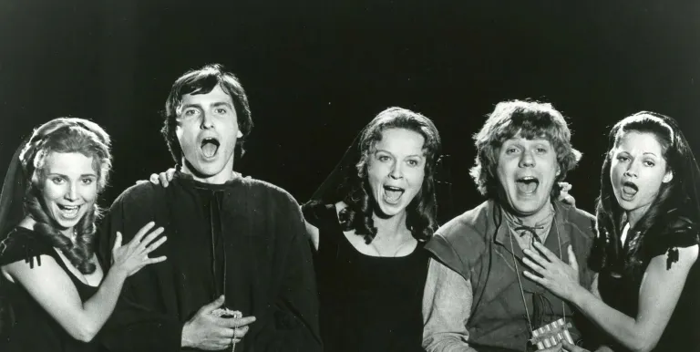 32417_mozart_expedicio_ingmar_bergman_a_varazsfuvola_1975_260910_02.jpg