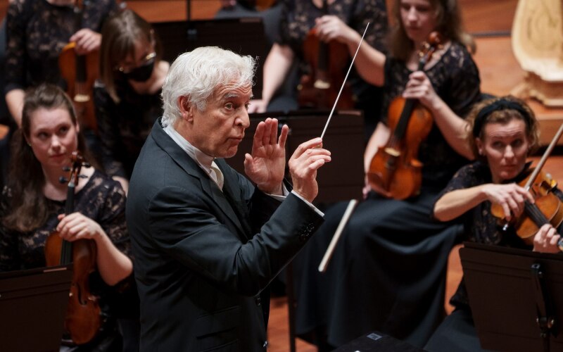 211210_Ketszazon_tul_-_a_Pannon_Filharmonikusok_jubileumi_koncertje_c_Posztos_Janos_MUPA_324412.jpg