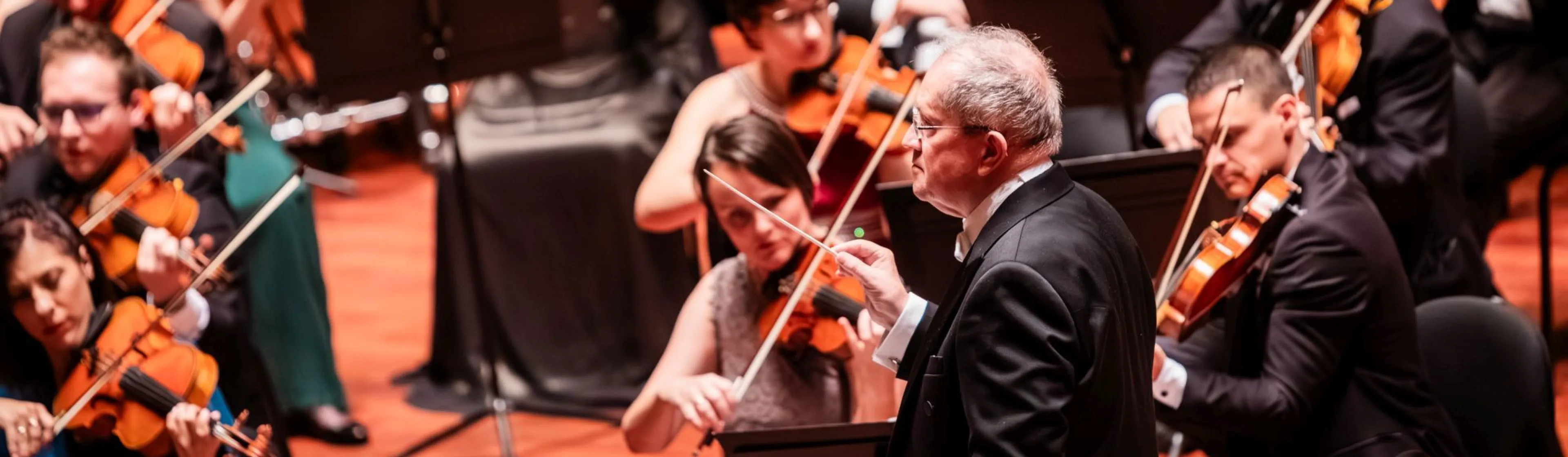 30254_szent_istvan_filharmonikusok_261003_01.jpg