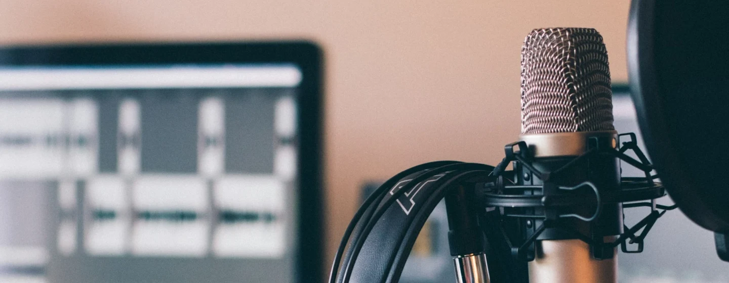 podcast_will-francis_unsplash.jpg