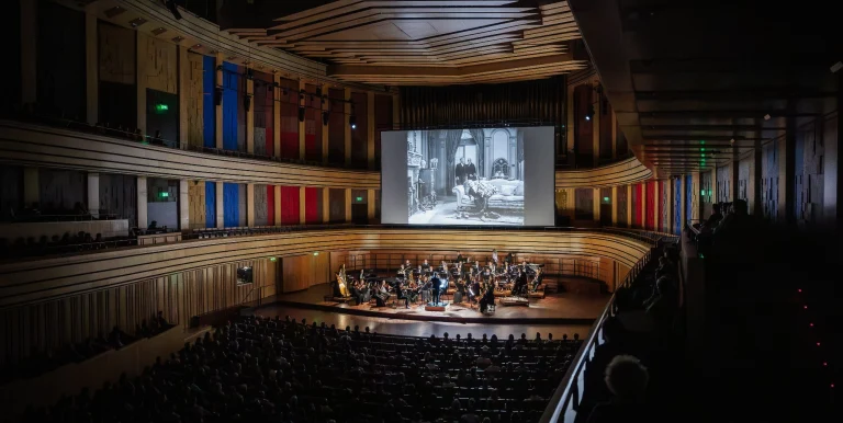 260214_Chaplin_Nagyvarosi_fenyek__1931__-_filmkoncert_c_Nagy_Attila_MUPA_408338.jpg