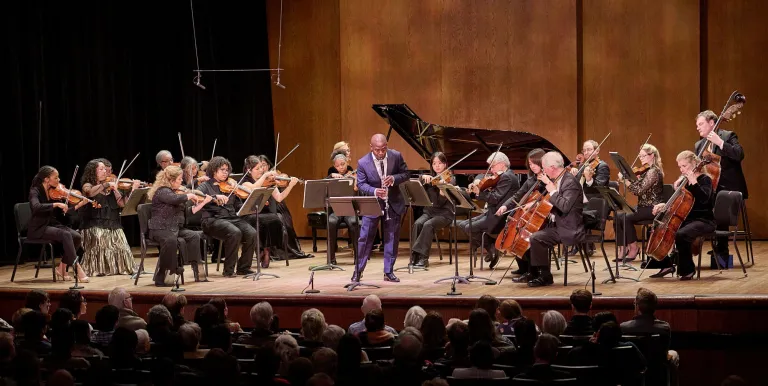 31934_bartok_tavasz_branford_marsalis_orpheus_chamber_orchestra_270321_02.jpg