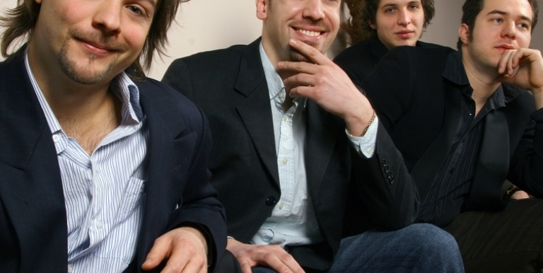 7857_4-vono-8-kez-16-hur.jpg