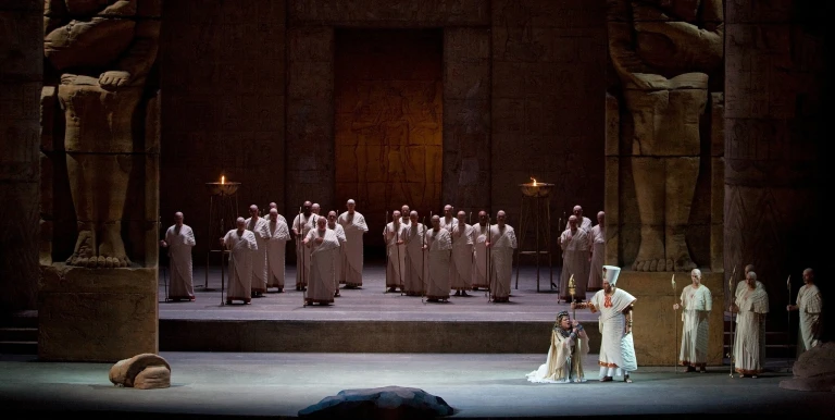 17610_met_verdi_aida_181006_03-10.jpg