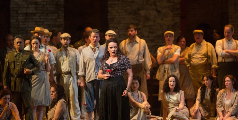20875_met_bizet_carmen_190202_03-7.jpg