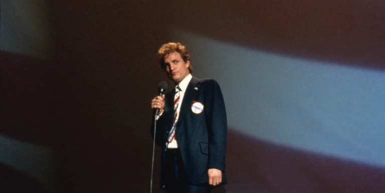 22221_mupamozi_larry_flynt_aprovokator_190603_02.jpg
