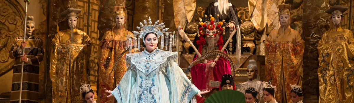 22582_puccini_turandot_met_191012_02-2.jpg