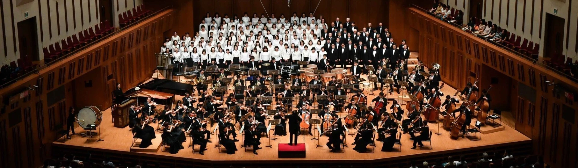 23405_verdi_requiem_200504_01.jpg