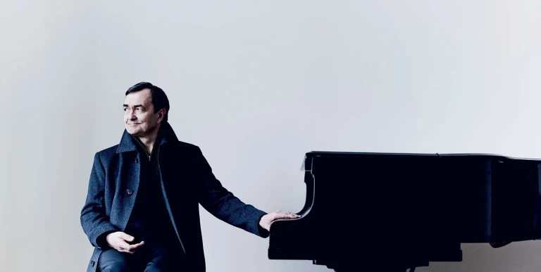 21021_pierre_laurent_aimard_es_a_concerto_budapest_201031_01.jpg