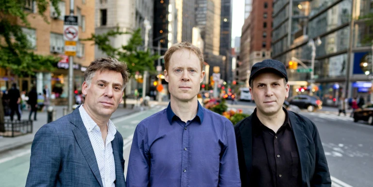 25448_Larry_Goldings_Peter_Bernstein_Bill_Stewart_Trio_20210401_01.jpg