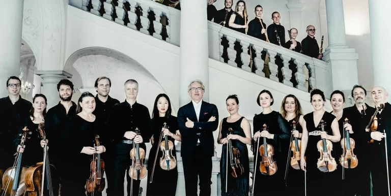 25602_Thomas_Hampson_es_az_Orchester__Wiener_Akademie_211012_03.jpg