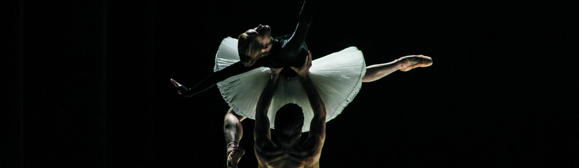 26266_Gyori_Balett_Movements_to_Stravinsky_Mimi_220125_01.jpg