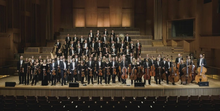 24339_Julia_Fischer_es_a_Rudfunk_Sinfonieorchester_Berlin_220401_03.jpg