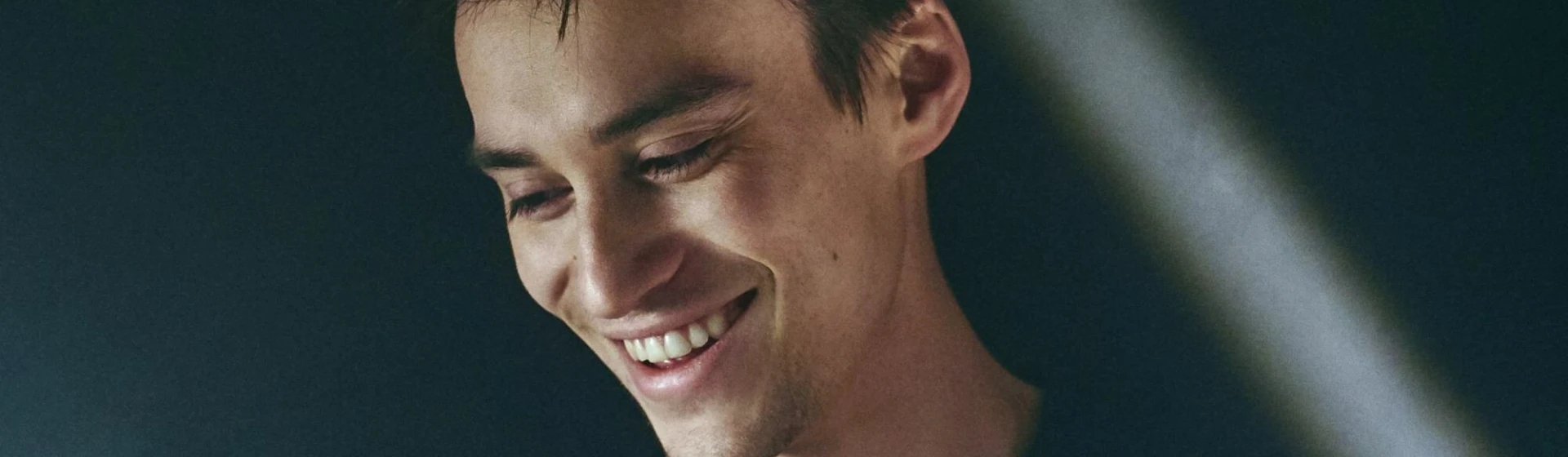 24295_Jacob_Collier_220202_01-7.jpg