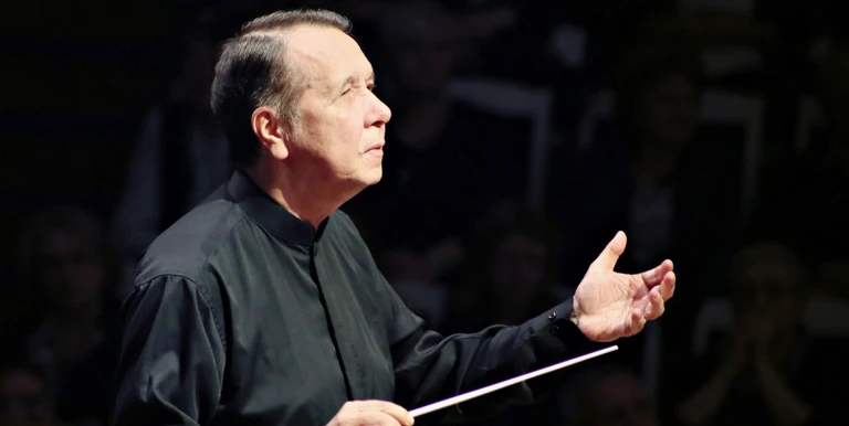 26987_mihail_pletnyov_es_a_concerto_budapest_220503_01.jpg