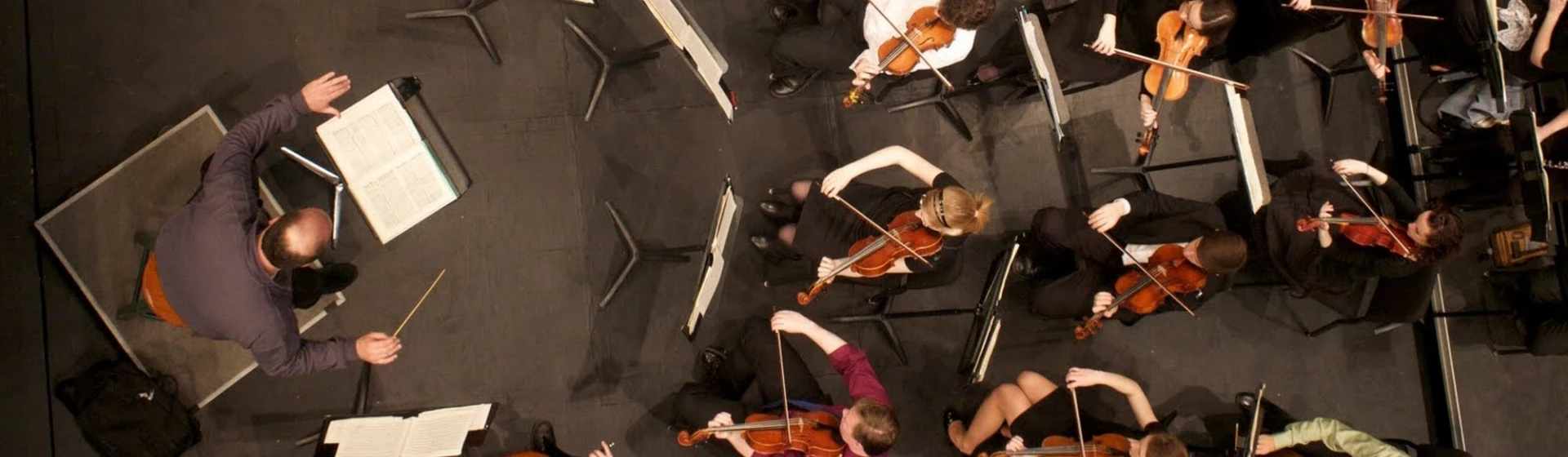 utazas_symphoniaba_hangszerszam_2023_04.jpg