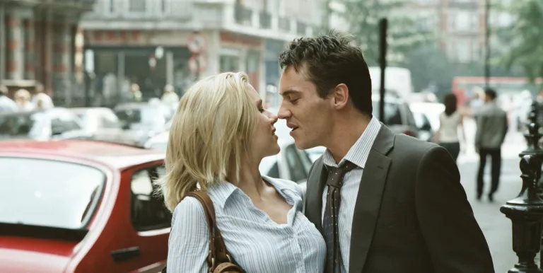 28093_mupa_filmklub_woody_allen_match_point_2005_240506_01-35.jpg