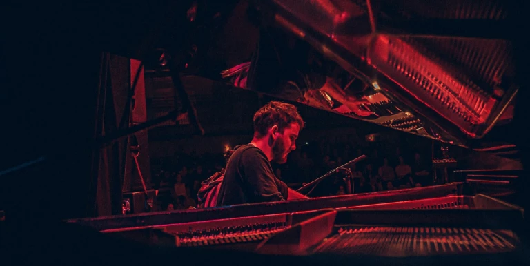 28593_jazz_showcase_abase_240218_02.jpg