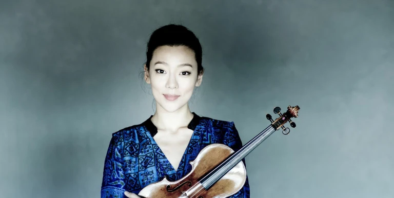 28356_bfz_avni_sibelus_rachmaninov_240112_01.jpg