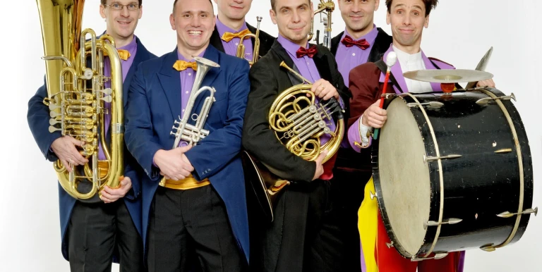 29291_brass_in_the_five_brass_cirkusz_240422_01.jpg