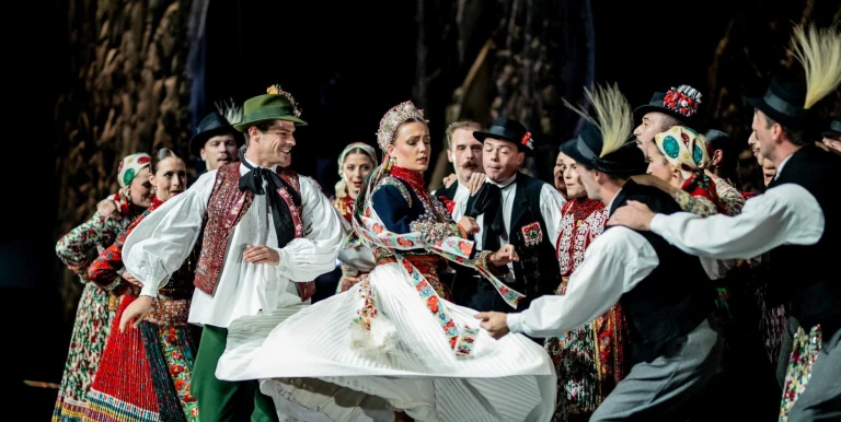magyar_nemzeti_tancegyuttes_a_hutlen_feleseg_2023_02-9.jpg
