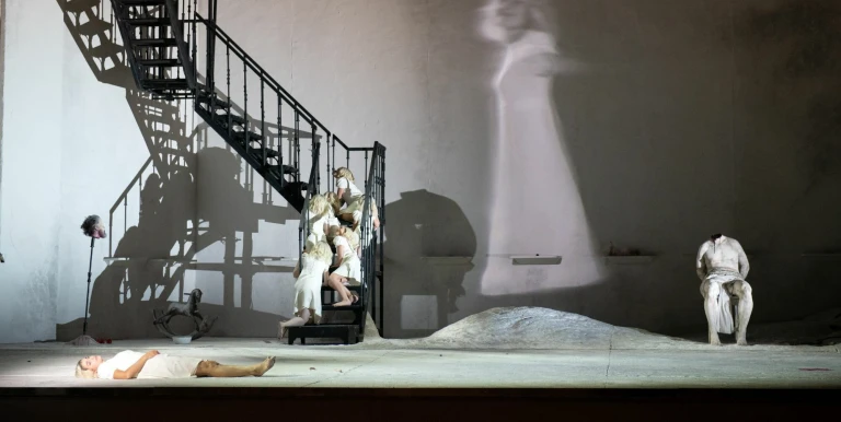 29566_met_r_strauss_salome_250517_01.jpg