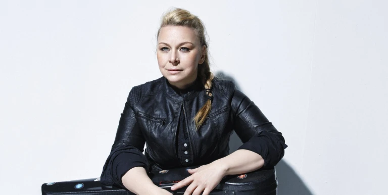 29927_a_virag_szebb_a_vilagnal_250425_02.jpg