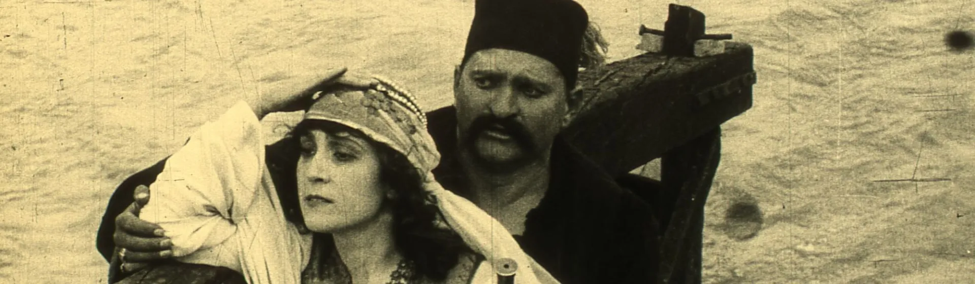31189_filmmaratonra_hangolva_korda_sandor_az_aranyember_1918_filmkoncert_250914_01.jpg