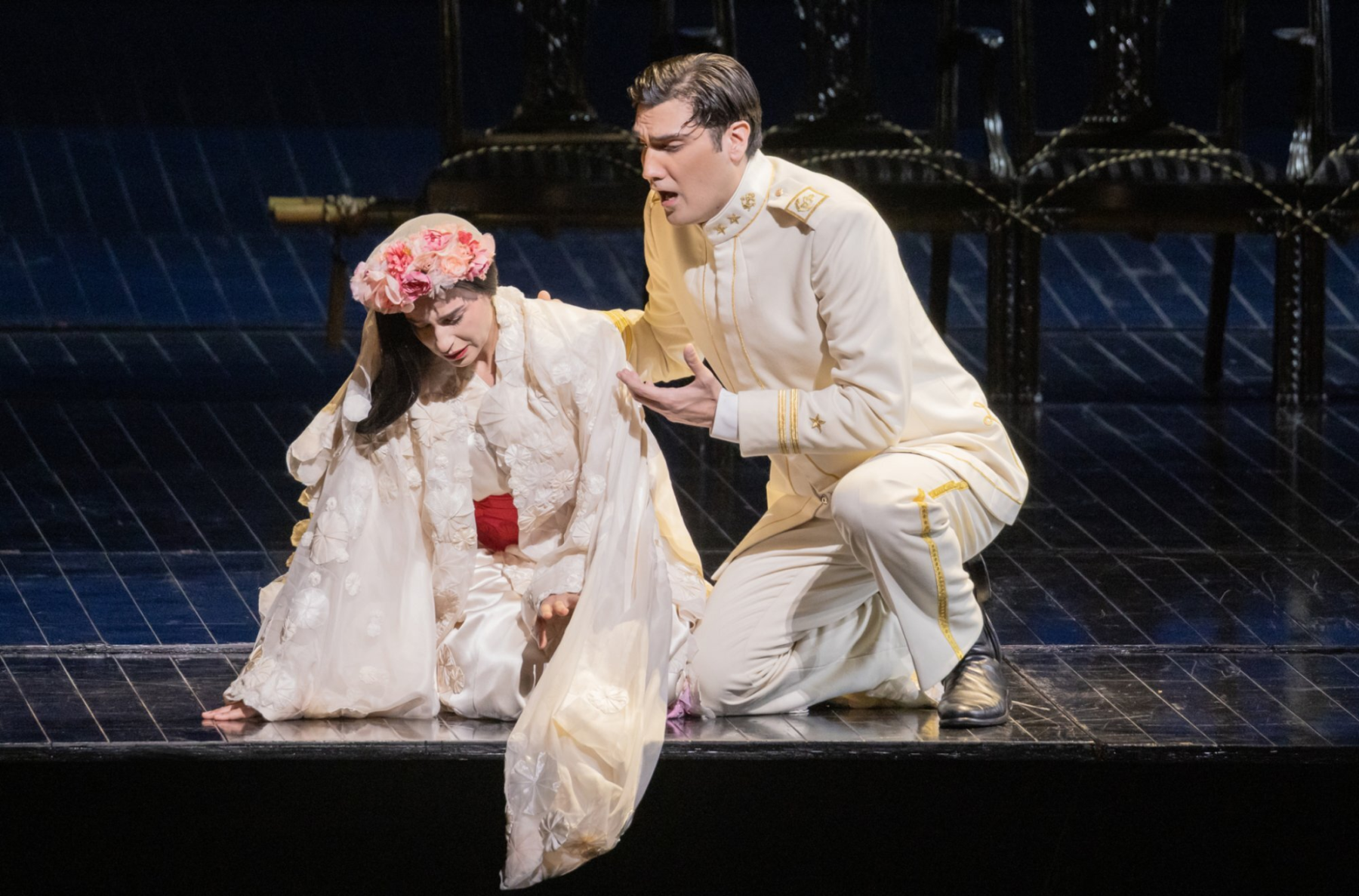 Asmik_Grigorian_y_Jonathan_Tetelman_Madama_Butterfly_Foto_Evan_Zimmerman_Met_Opera.jpg