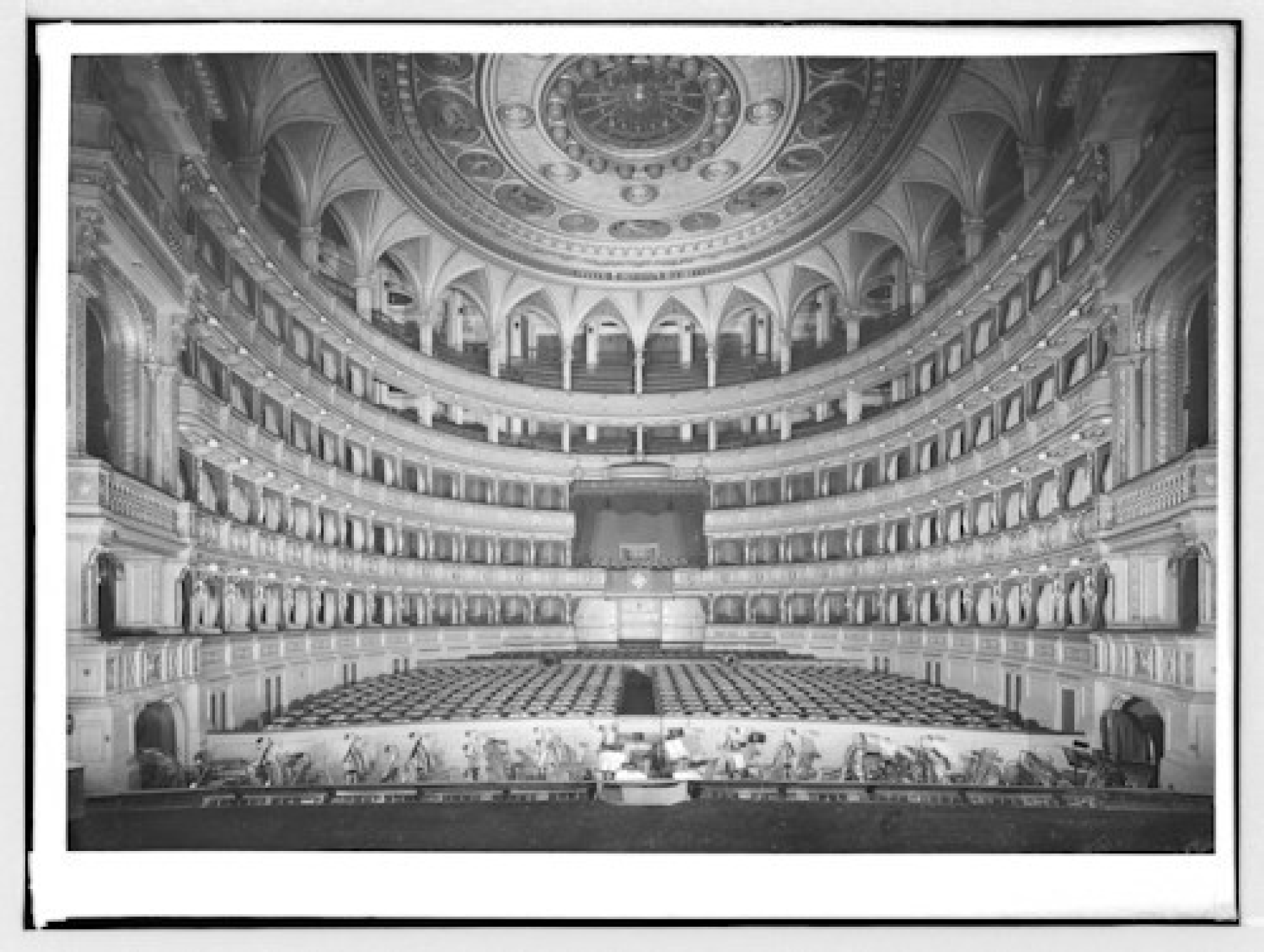 staatsoper1940.jpg