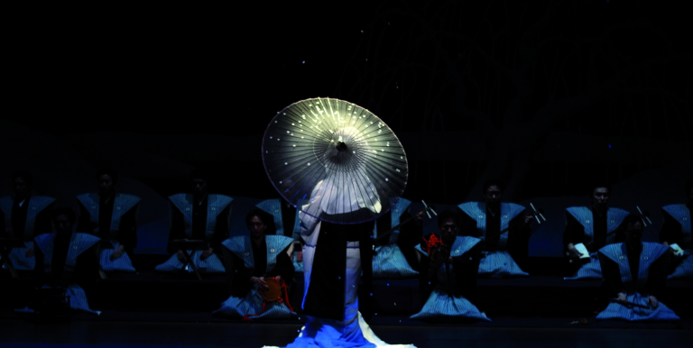 12353_pathos_in_metamorphoses_140705_02.jpg